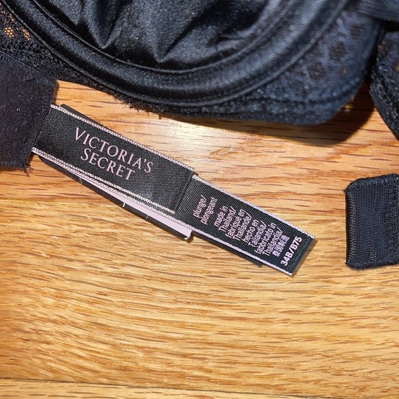 🍄3 for 25 🍄 Victoria’s Secret Bra - Picture 3 of 3